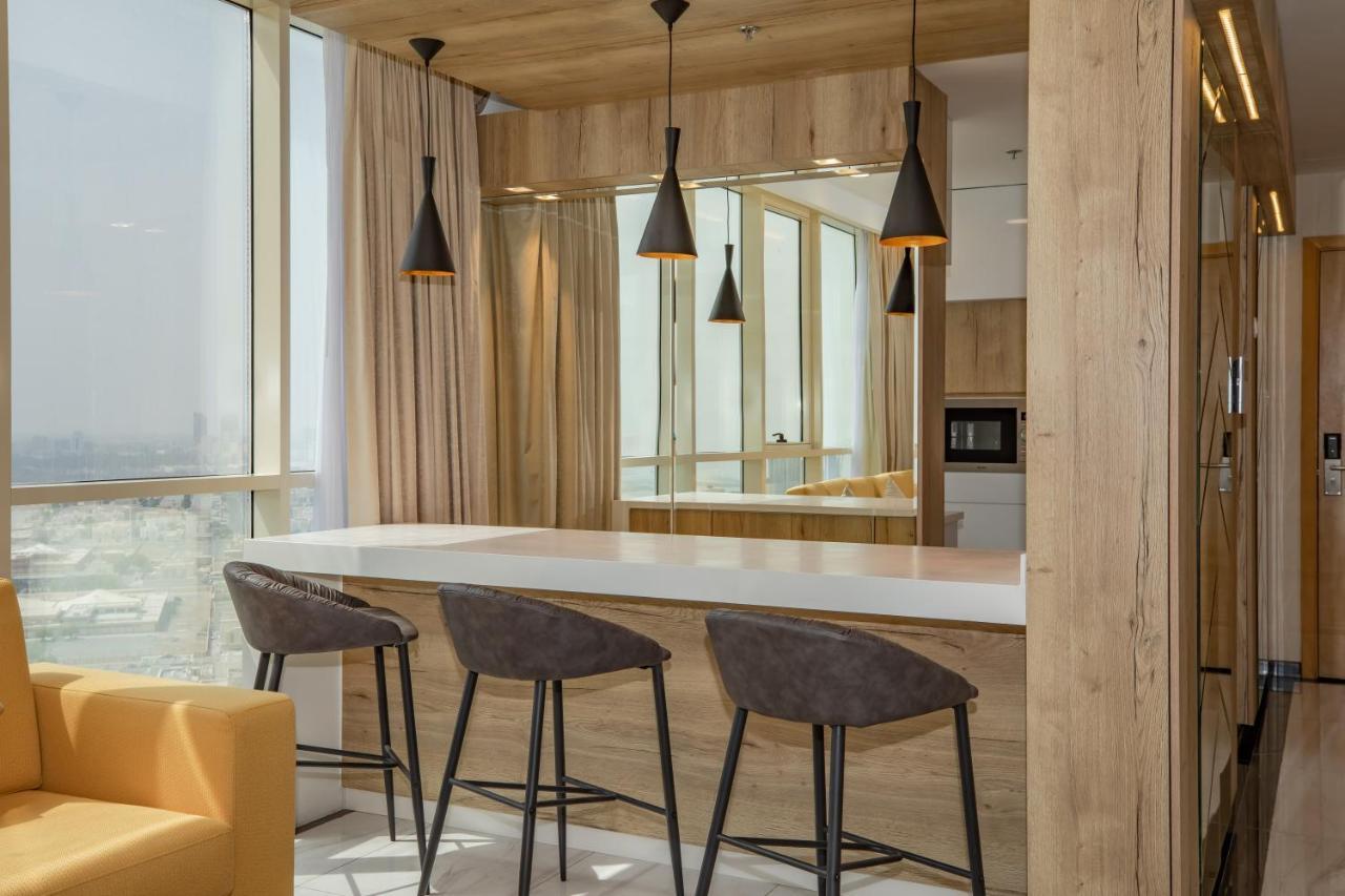Platinum Coast Hotel Apartments 푸자이라 외부 사진 The Kitchen